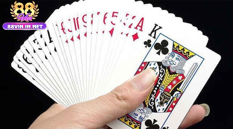 Các Câu Hỏi Thường Gặp Khi Chơi Bài Tấn